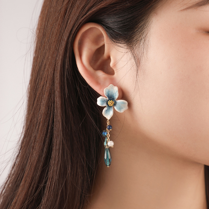 Moonlight Garden Floral S925 Silver Studs - Image 2
