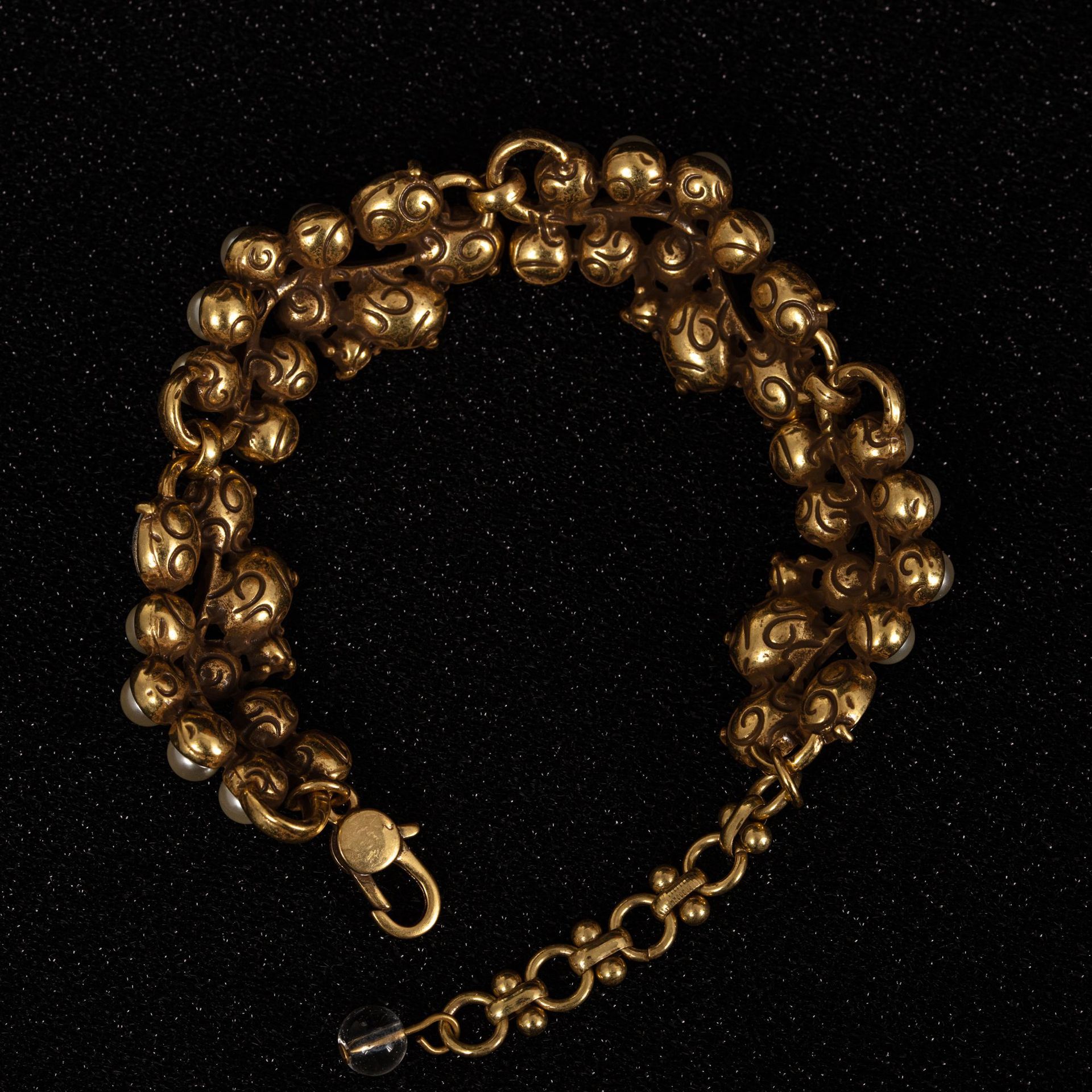 Stellar Glow Pearl Pearl Bracelet - Image 5