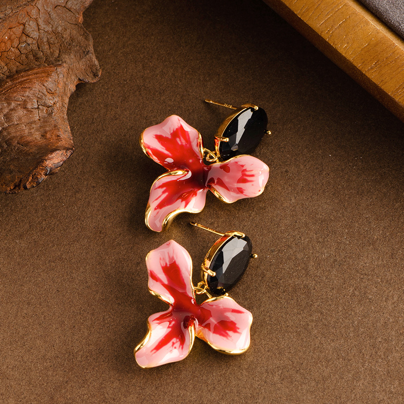 Vintage Charm Floral Studs - Image 2
